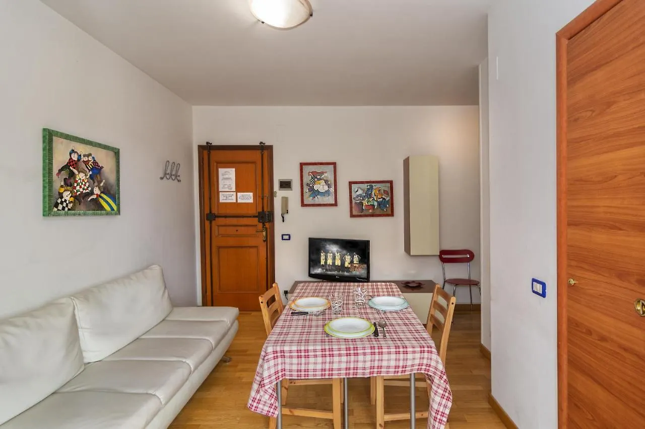Apartman Appartamenti Velez Pisa